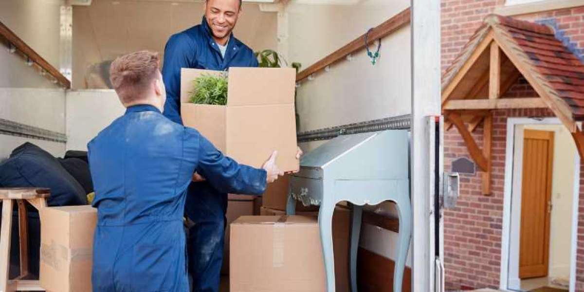 Expert Home Removals in Watford: Home 2 Home Movers