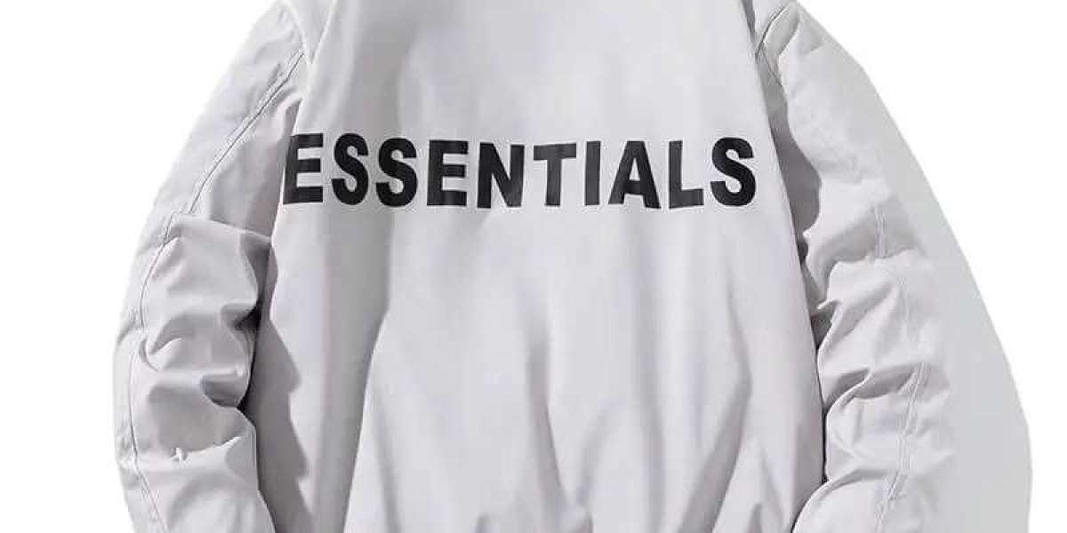 Why the 1977 Essentials Hoodie Is a Fashion Must-Have