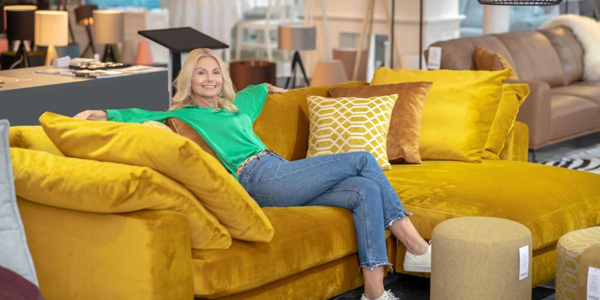 Five Things Everybody Gets Wrong Concerning Sofas In Sale