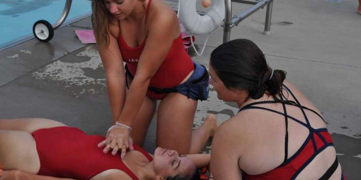 Mastering Lifesaving Skills: The Ultimate Guide to Lifeguard Courses by ALA