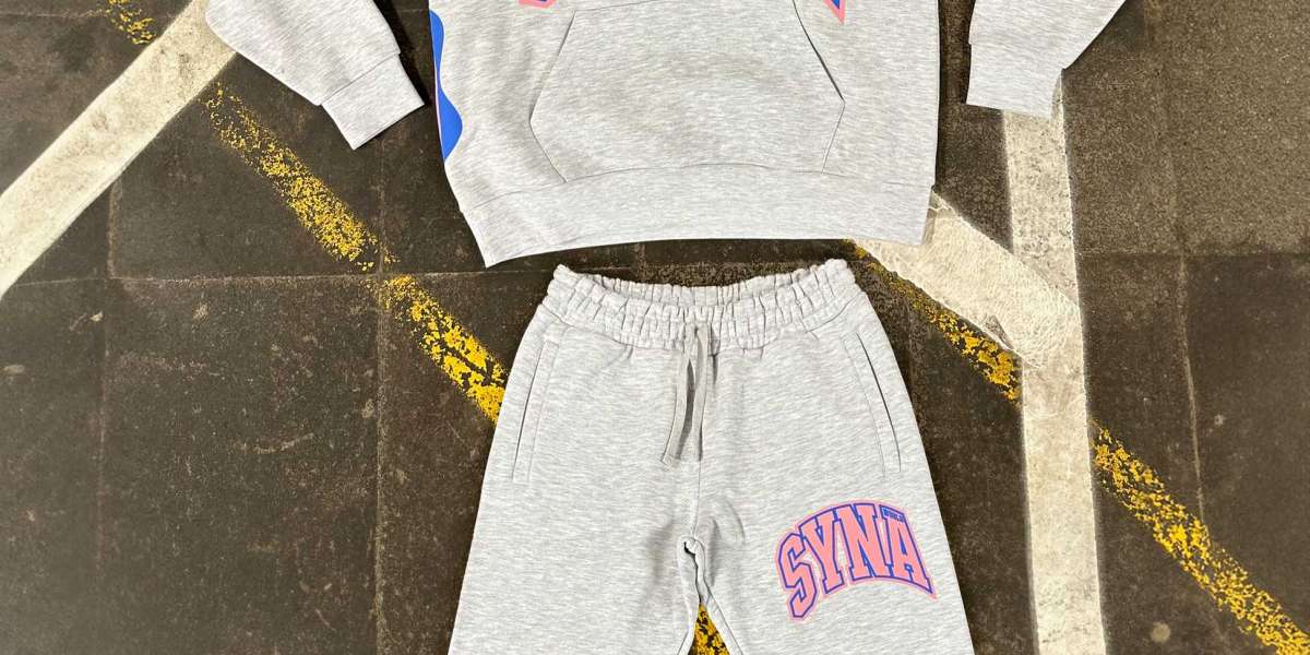 Syna World Tracksuit: The Ultimate Statement in Urban Luxury