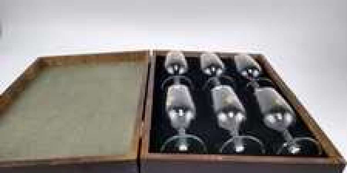 The Art of Brandy Snifters Packaging