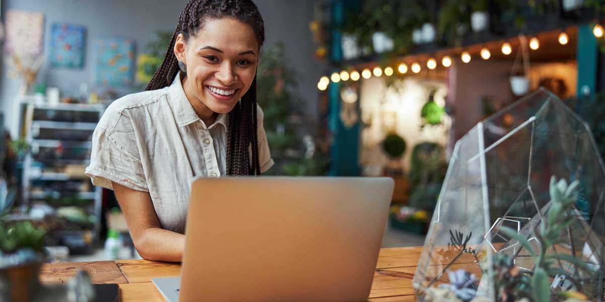 Online Business Innovation: Navigating the Future of Digital Entrepreneurship