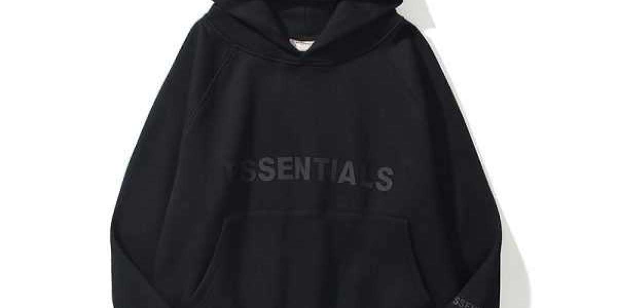 The Essentials Hoodie: A Modern Staple for Everyday Comfort and Style