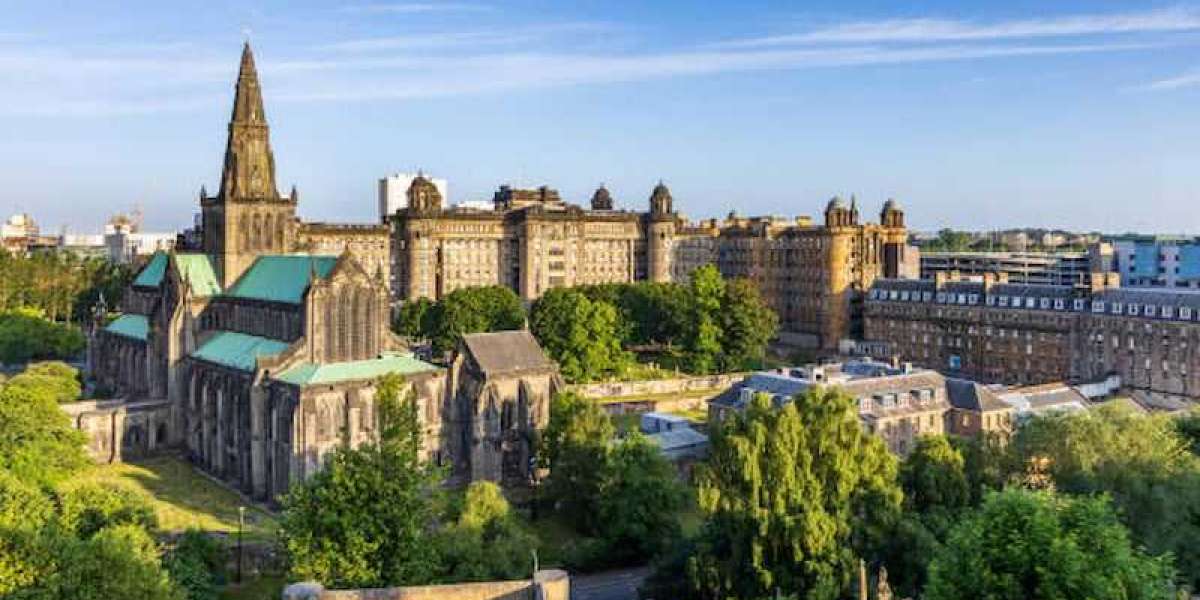 Top 10 UK Cities to Explore in 2025